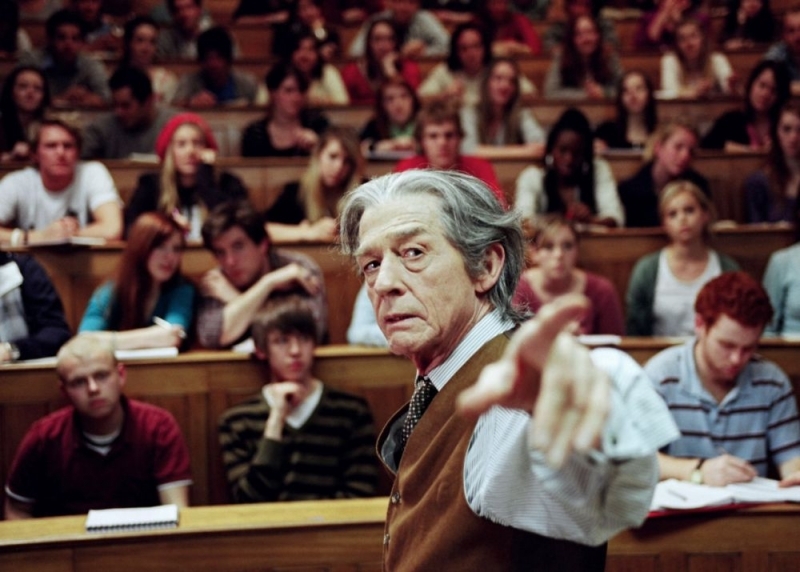 Дверь вон там!