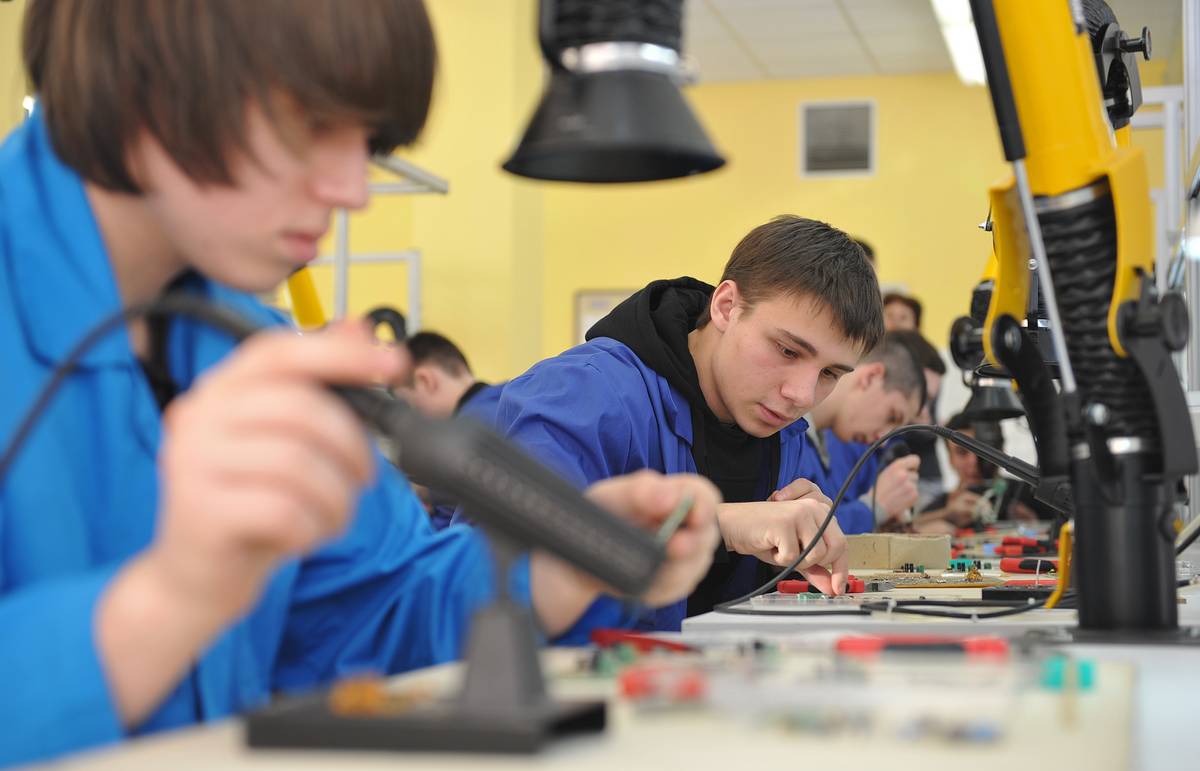 Куда поступить после 9 класса в Москве: рейтинг ССУЗов