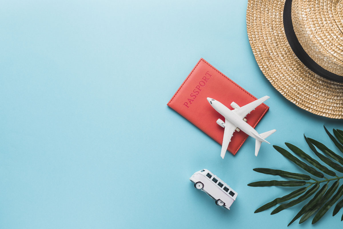 Документы для загранпаспорта учащегося или студента: в чем разница