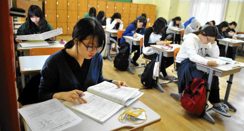 Как сдают экзамены в Южной Корее