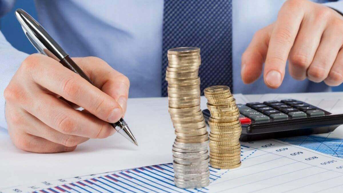 Как выбрать тему курсовой по экономике