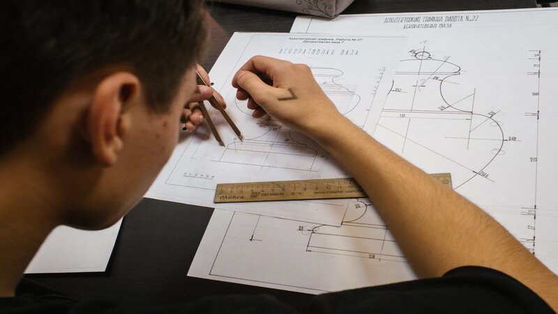 Профессии, связанные с черчением